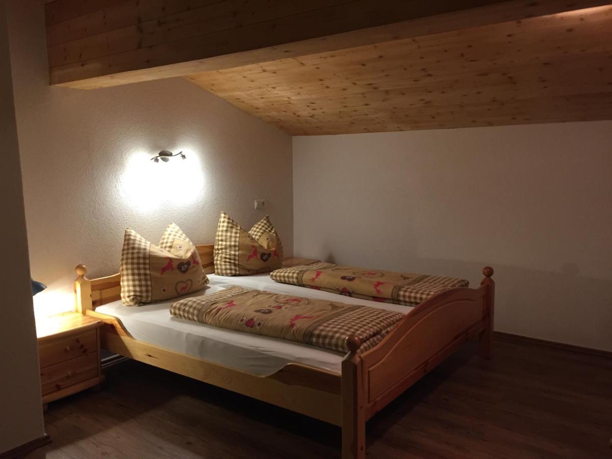 Hauser'S Ferienwohnungen Zell am Ziller Esterno foto