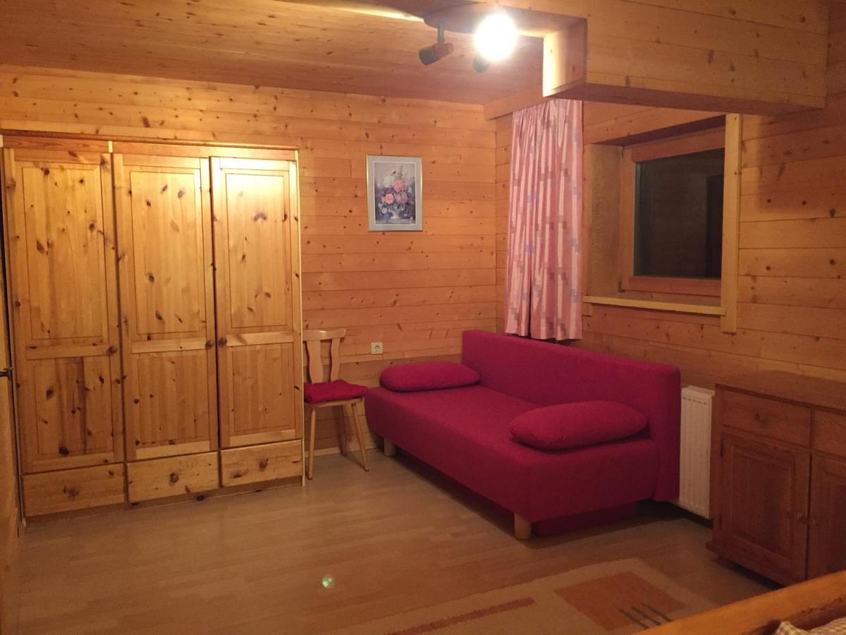 Hauser'S Ferienwohnungen Zell am Ziller Esterno foto