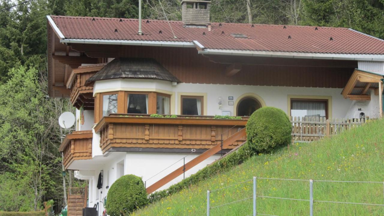 Hauser'S Ferienwohnungen Zell am Ziller Esterno foto